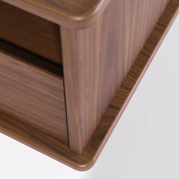 TV omarica iz orehovega lesa Kave Home Carolin-image-1