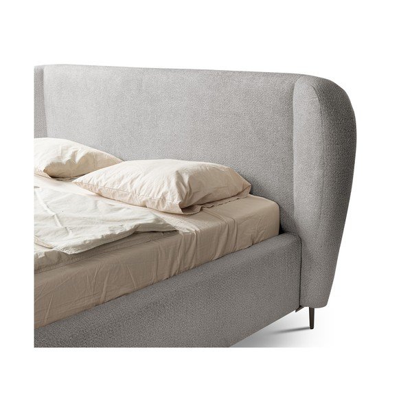 Svetlo siva oblazinjena zakonska postelja z letvenim dnom 180x200 cm Makana – Makamii-image-3