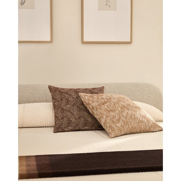 Slonokoščeno pregrinjalo iz žakarja 240x260 cm Zenti – Kave Home-image-3