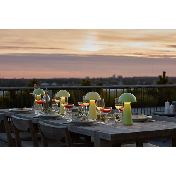 Rumena LED namizna svetilka z daljinskim upravljalnikom (višina 28 cm) Sam – Sirius-image-4