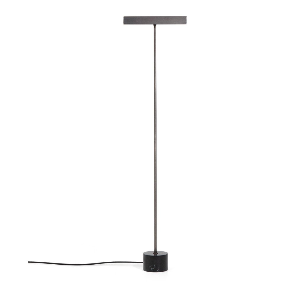 Črna stoječa svetilka (višina 121 cm) Lynor