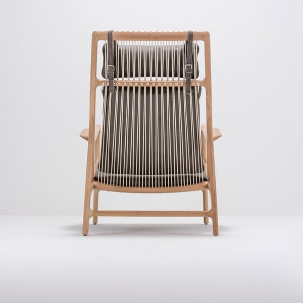 Fotelj z masivno hrastovo konstrukcijo in sedežem iz sivega usnja Gazzda Dedo-image-3