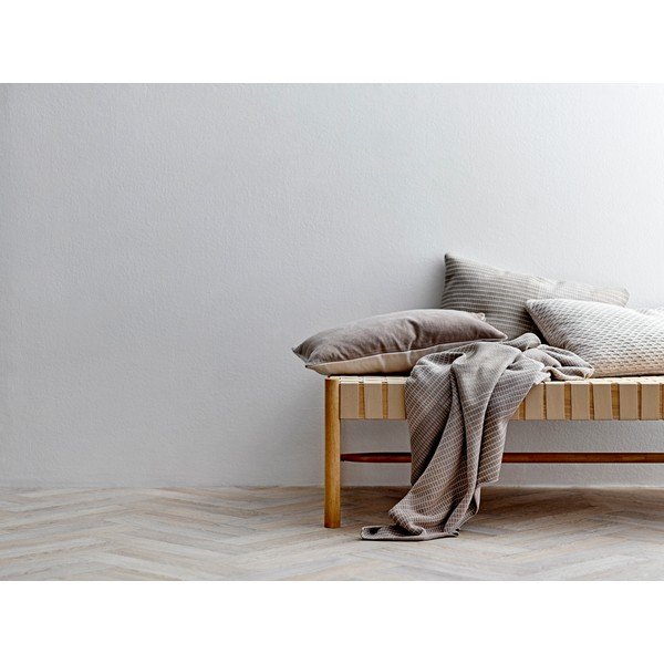 Bež blazina iz mešanice bombaža in volne Södahl Wave Knit, 40 x 60 cm-image-1