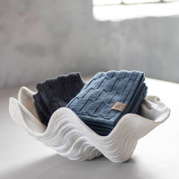 Okrasna skleda iz poliresina 33x27 cm Shell – Mette Ditmer Denmark-image-2