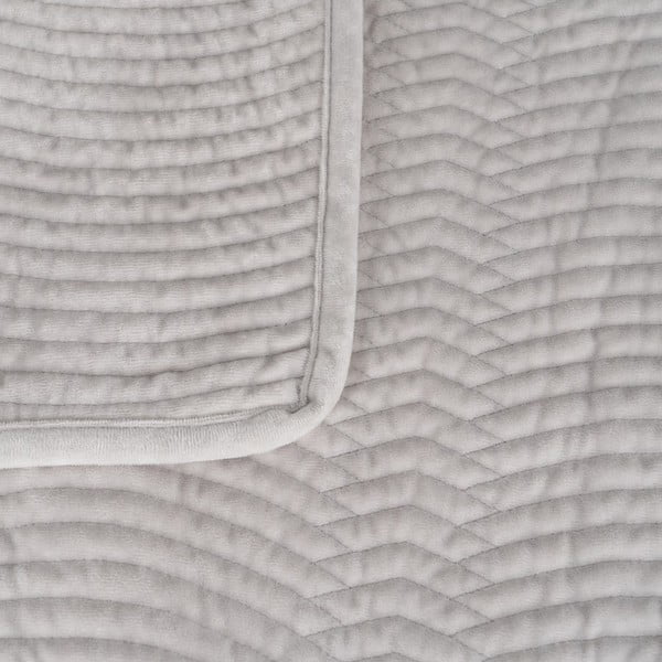 Kremno belo prešito pregrinjalo 180x260 cm – Ixia-image-1