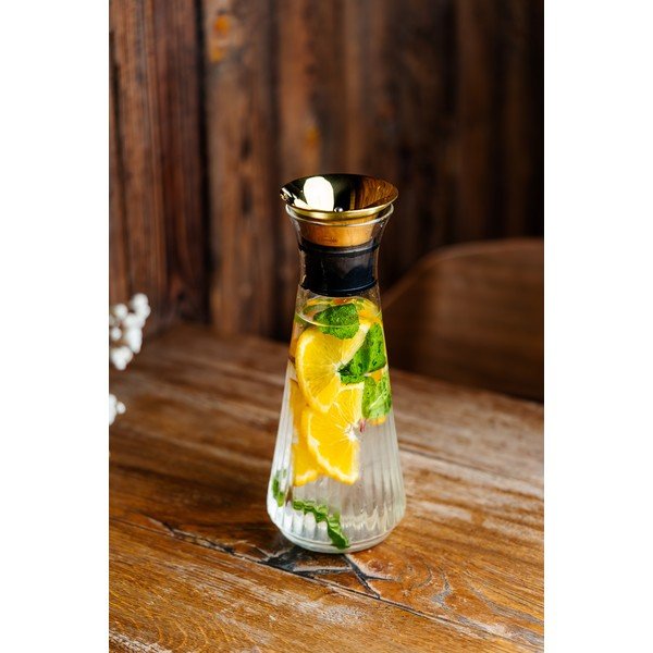 Steklena karafa 900 ml Mia – Vialli Design-image-1