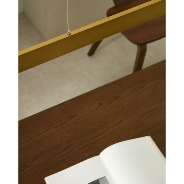 LED viseča svetilka v zlati barvi s kovinskim senčilom Boadella – Kave Home-image-3