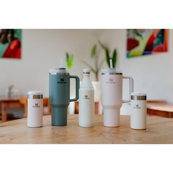 Zelena termoska 1,18 l Quencher H2.O FlowState – Stanley-image-1