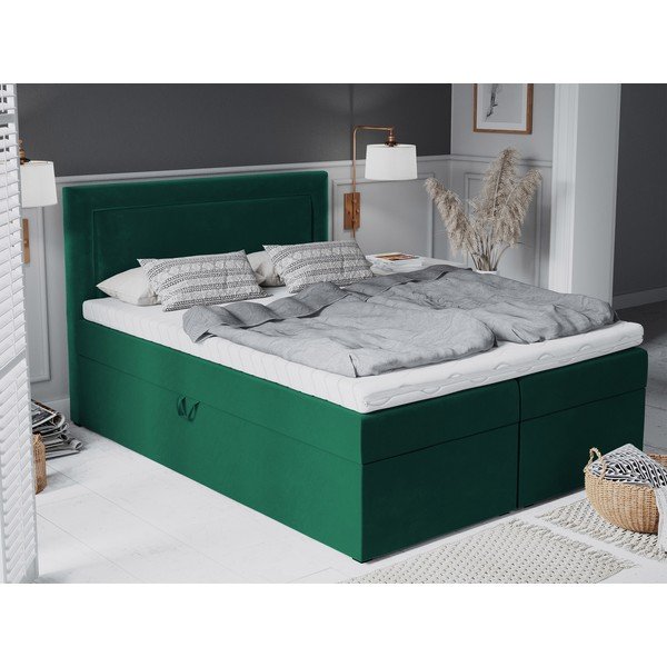 Zelena žametna zakonska postelja Mazzini Beds Yucca, 200 x 200 cm-image-1