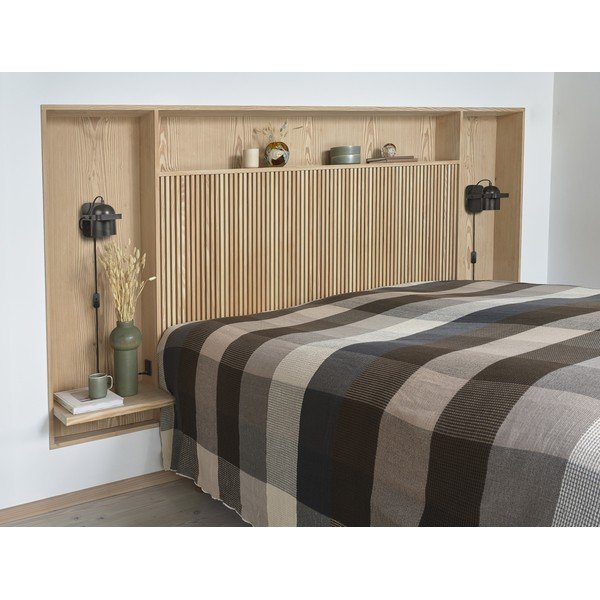 Črna kovinska stenska svetilka z upogljivo konstrukcijo z vtikačem Nesvik – Villa Collection-image-1
