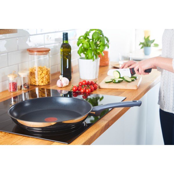 Ponev z neprijemljivo površino iz nerjavečega jekla ø 24 cm Daily Cook G7300455 – Tefal-image-1