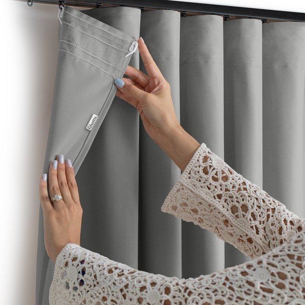 Siva žametna zavesa za delno zatemnitev 530x175 cm Velto – Filumi-image-4