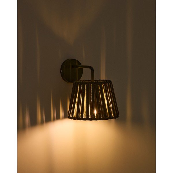 LED stenska zunanja svetilka s solarnim panelom (višina 23 cm) Aldet – Kave Home-image-1