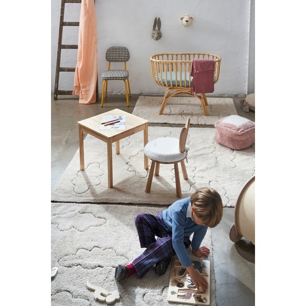 Kremno bela pralna ročno tkana bombažna otroška preproga 120x160 cm Clouds – Lorena Canals-image-4