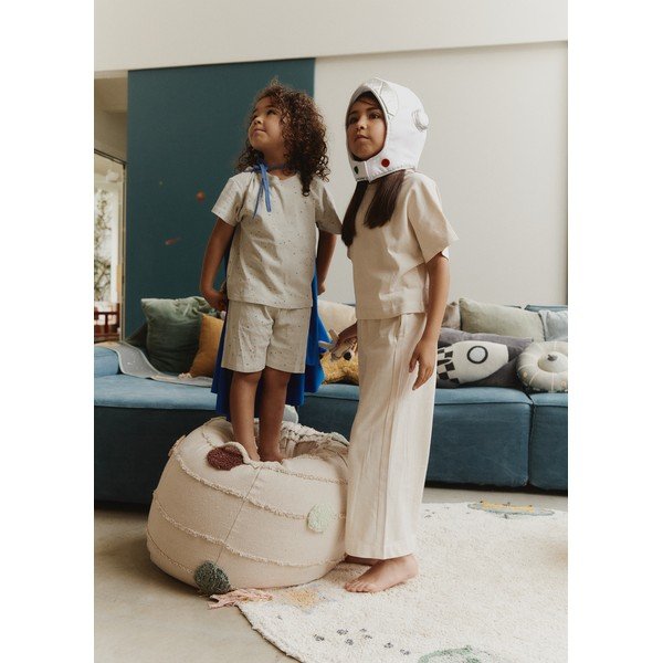 Kremno bela otroška vreča za sedenje Solar System – Lorena Canals-image-1