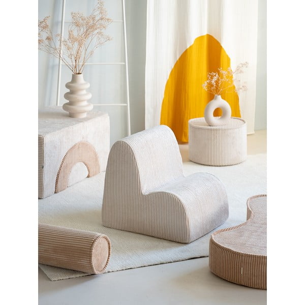 Kremno bel otroški fotelj iz rebrastega žameta Cloud – Wigiwama-image-1