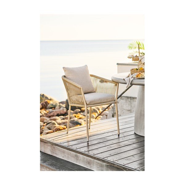 Bež kovinski in oblazinjen vrtni stol Salerno – House Nordic-image-1