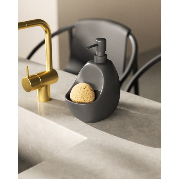 Črn keramičen dozirnik za milo 590 ml Joey – Umbra-image-1