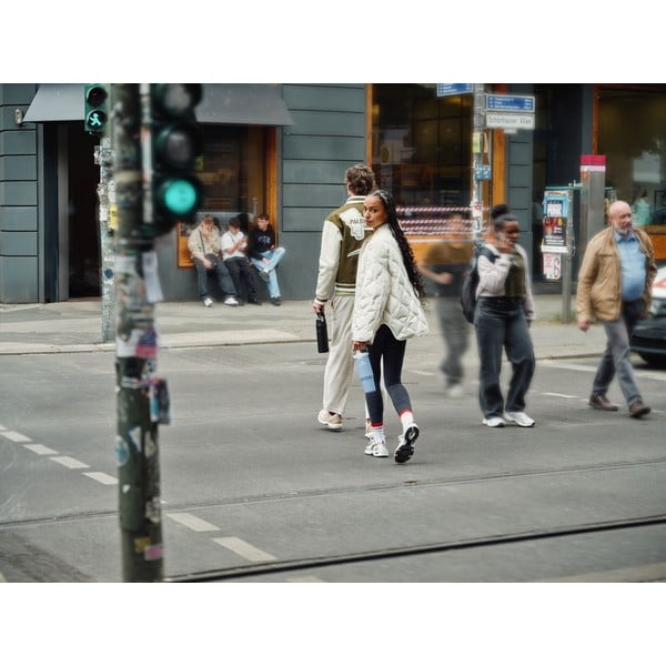 Črna termovka iz nerjavečega jekla 700 ml IceFlow™ Bottle Fast Flow Black – Stanley-image-1