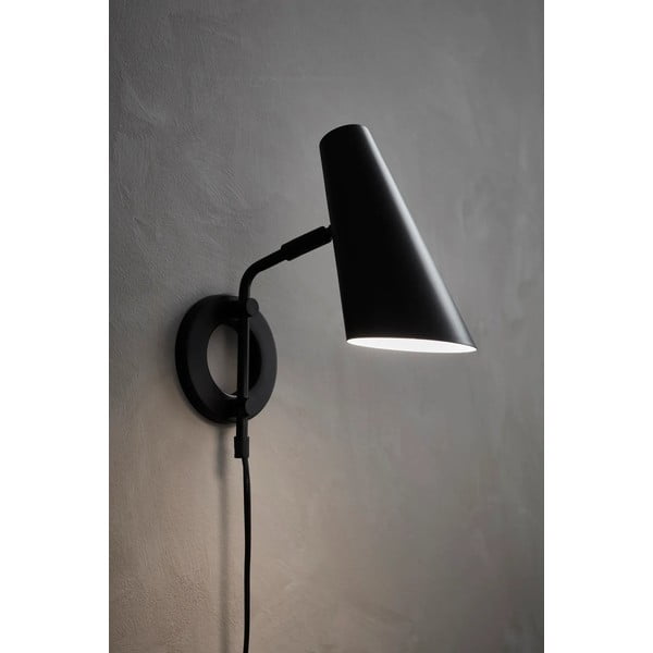 Črna stenska svetilka z vtikačem ø 9,5 cm Cal – Markslöjd-image-1