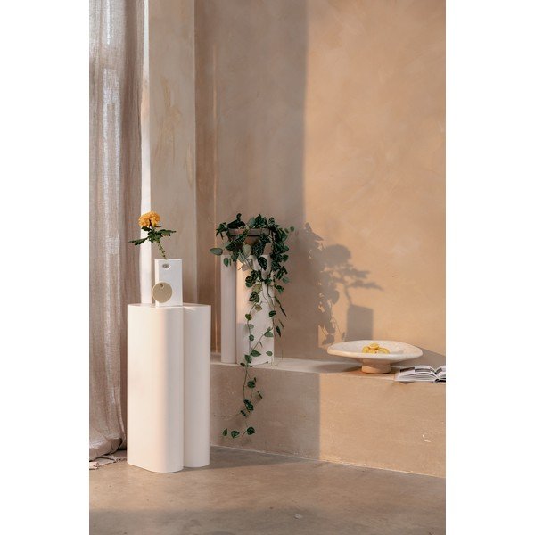 Kovinska stojala za cvetlične lonce v kompletu 2 ks (višina 80 cm) Shape – Zuiver-image-2