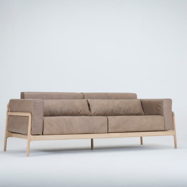 Svetlo rjav usnjen kavč z masivno hrastovo konstrukcijo Gazzda Fawn, 210 cm-image-2