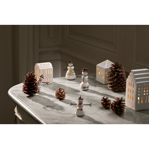 Porcelanasta božična figurica (višina 9 cm) Hammershøi Snowwife – Kähler Design-image-3