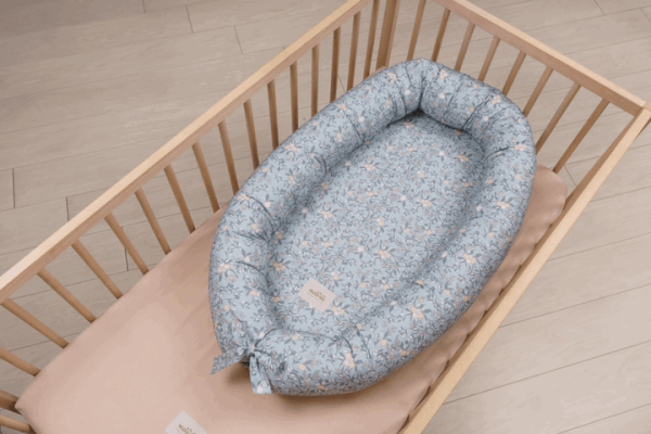 Modro gnezdo za dojenčka Apricot - Malomi Kids-image-1