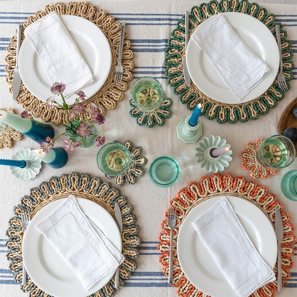 Pogrinjek iz koruznega ličja ø 38 cm Corn Husk – Rex London-image-1