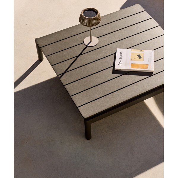 Kovinska vrtna klubska mizica 89x91 cm Sorells – Kave Home-image-1