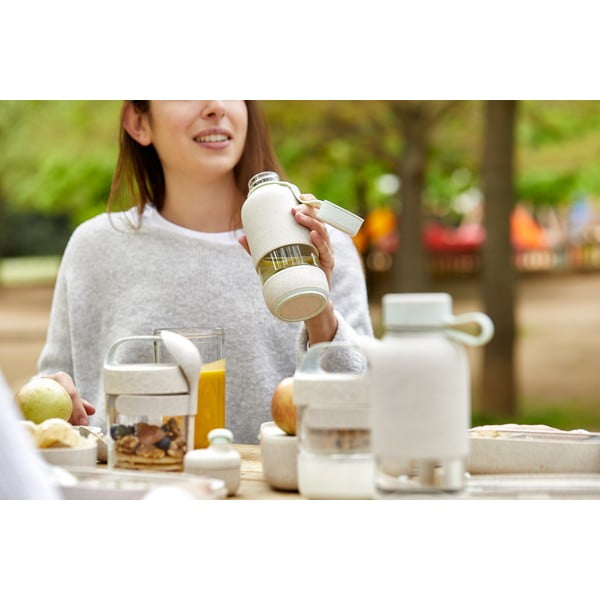 Kremno bela steklena steklenica za vodo za na pot 500 ml To Go Organic – Lékué-image-3