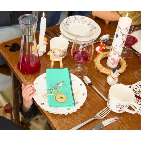 Sveča z božičnim motivom čas gorenja 56 h Grand Cru Cottage 2025 – Rosendahl-image-1