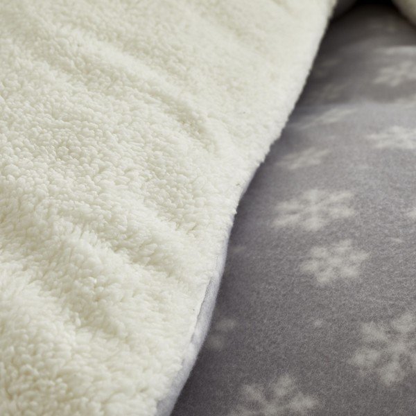 Siva posteljnina iz mikropliša Catherine Lansfield Cosy Snowman, 200 x 200 cm-image-4