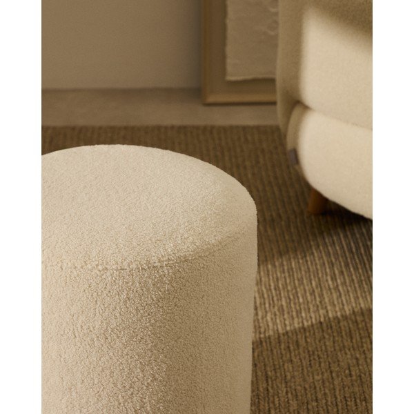 Kremno bel tabure iz tkanine bouclé Kaeli – Kave Home-image-2