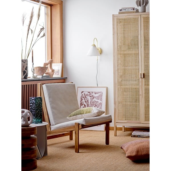 Svečnik iz poliresina Lucie - Bloomingville-image-1