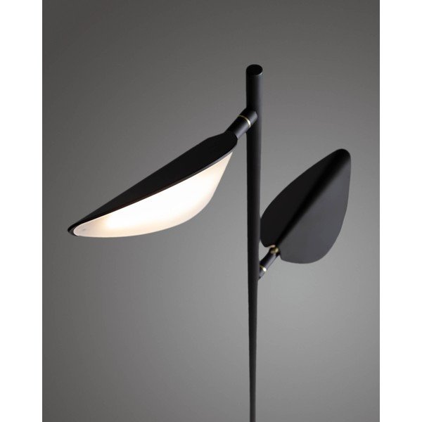Črna LED stoječa svetilka (višina 150 cm) Veleira – Kave Home-image-3