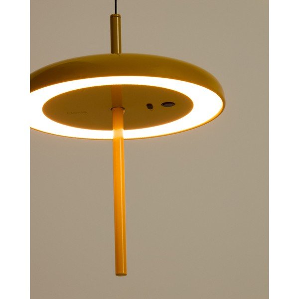 Rumena LED zatemnitvena viseča svetilka s kovinskim senčilom ø 16 cm Porte – Kave Home-image-1