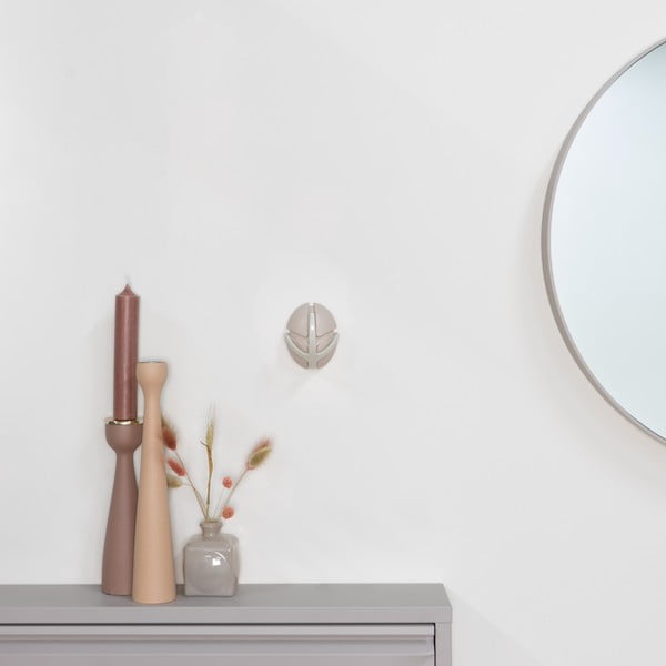 Kremno bel stenski obešalnik Tick – Spinder Design-image-1