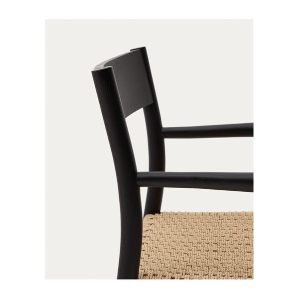 Črn/naraven jedilni stol iz masivnega hrasta Yalia – Kave Home-image-3