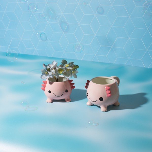 Svetlo rožnata skodelica Axolotl – Sass & Belle-image-2
