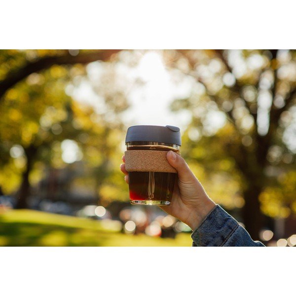Črn/rjav potovalni lonček 340 ml Brew Cork Nitro M – KeepCup-image-1