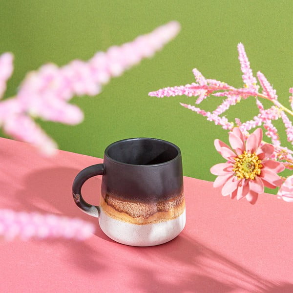 Črna lončena skodelica 360 ml Mojave – Sass & Belle-image-2