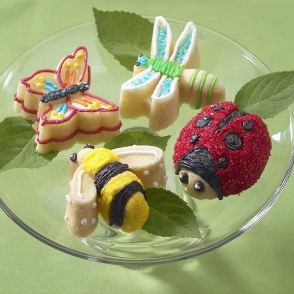 Kalup za 8 mini žemljic iz bakra Nordic Ware Bugs, 1,2 l-image-1