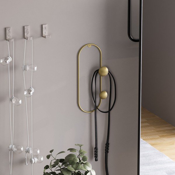 Kovinski stenski obešalnik v zlati barvi Dama – Kalune Design-image-2