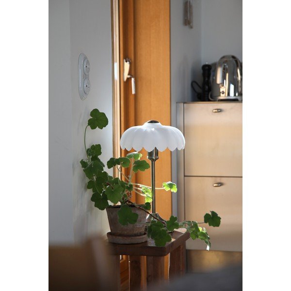Kremno bela/medeninasta namizna svetilka (višina 43 cm) Kurage – Markslöjd-image-2
