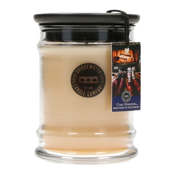Bridgewater Candle Company Dišeča sveča Cozy Moments v stekleni škatlici, čas gorenja 65 - 85 ur