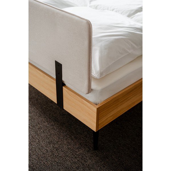 Oblazinjena/iz iverne plošče zakonska postelja v hrastovem dekorju z letvenim dnom 200x200 cm v naravni barvi Streiko – noo.ma-image-4