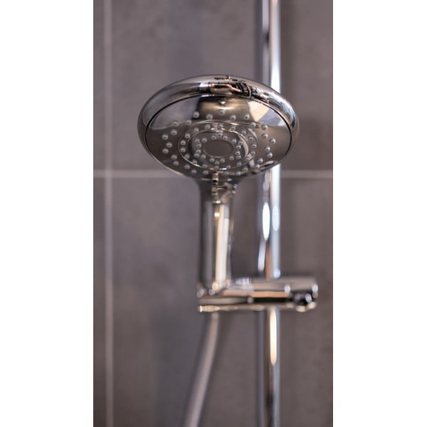 Avtomatska varčna kromirana glava za prhanje Wenko, ø 11 cm-image-1
