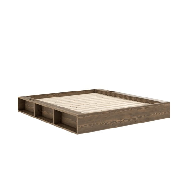 Rjava zakonska postelja iz borovega lesa z letvenim dnom 160x200 cm Ziggy - Karup Design