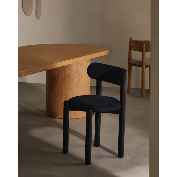Črni jedilni stoli iz masivnega hrasta v kompletu 2 ksNebai – Kave Home-image-1